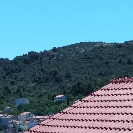 Vis Simunovic *